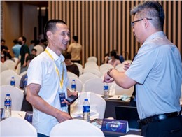 全国工商联协会环境分会秘书长马辉与总经理孙新基亲切交流行业经验