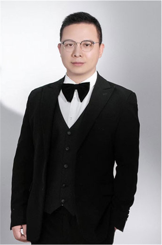 Bruce Wang