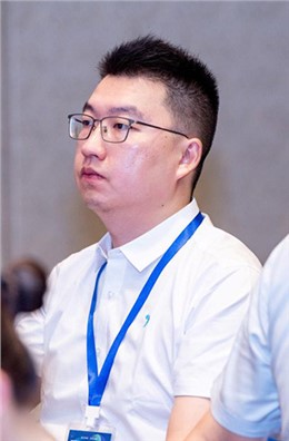 王晶