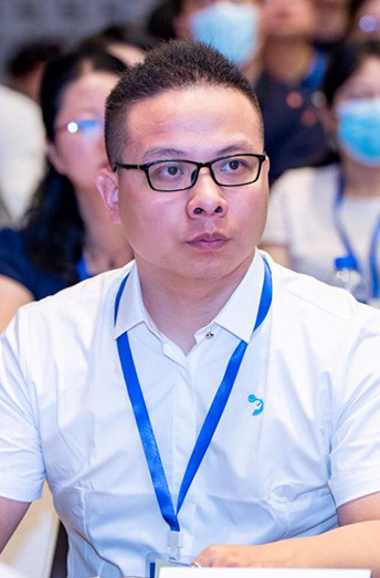 王铁